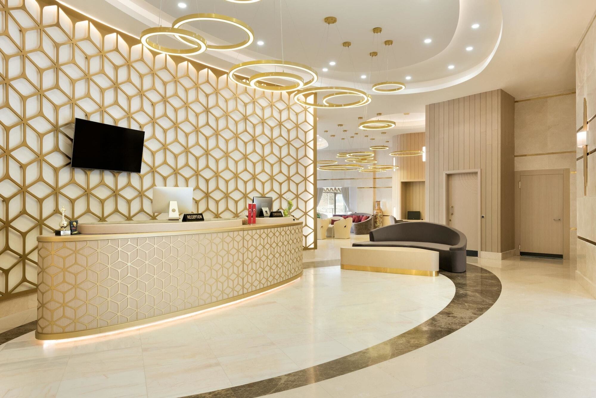 Ramada By Wyndham Gumushane Exterior photo